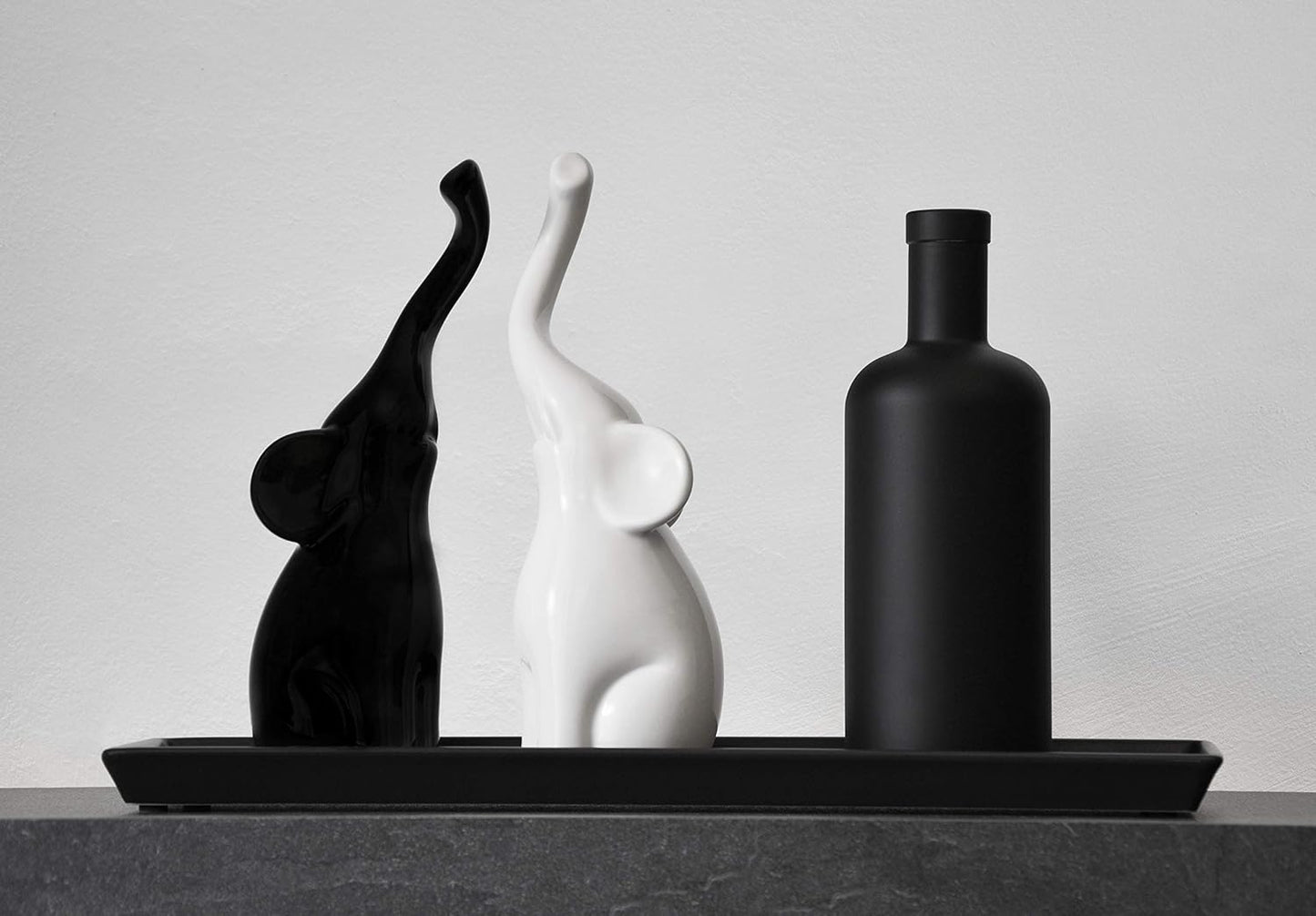 FeinKnick Loving pair of elephants in black and white - modern ceramic sculpture as a set - decoration figure 26cm high - elephant well suited as a gift
