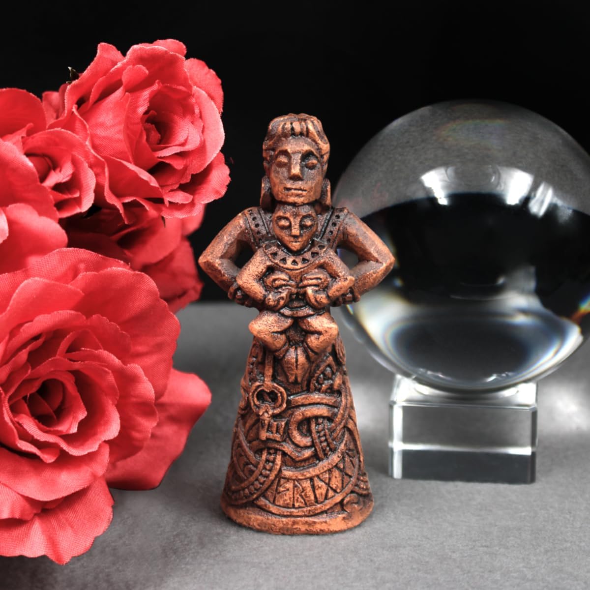 Dryad Design Frigga Figurine - Small Statue Norse Goddess of Love & Marriage - Viking Home Decor Figure (Wood Finish)