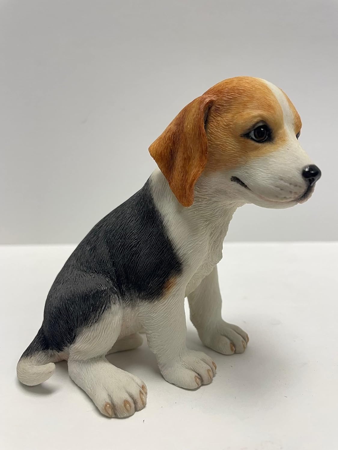 4.25 Inch Beagle Puppy Sitting Decorative Figurine, Brown and White