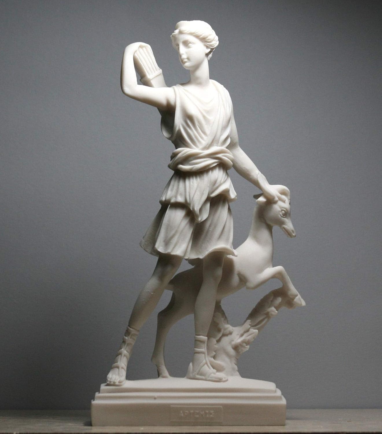 Diana of Versailles Greek Goddess Artemis Cast Marble Sculpture Louvre Museum 9.84΄΄